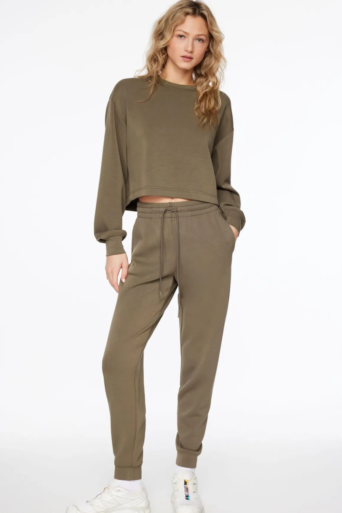 Long Sleeve Tops-Dynamite Anywear Scuba Boxy Crewneck Sweatshirt Brown