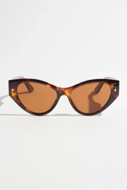 Sunglasses-Dynamite Classic Wide Arm Cat-Eye Sunglasses Brown