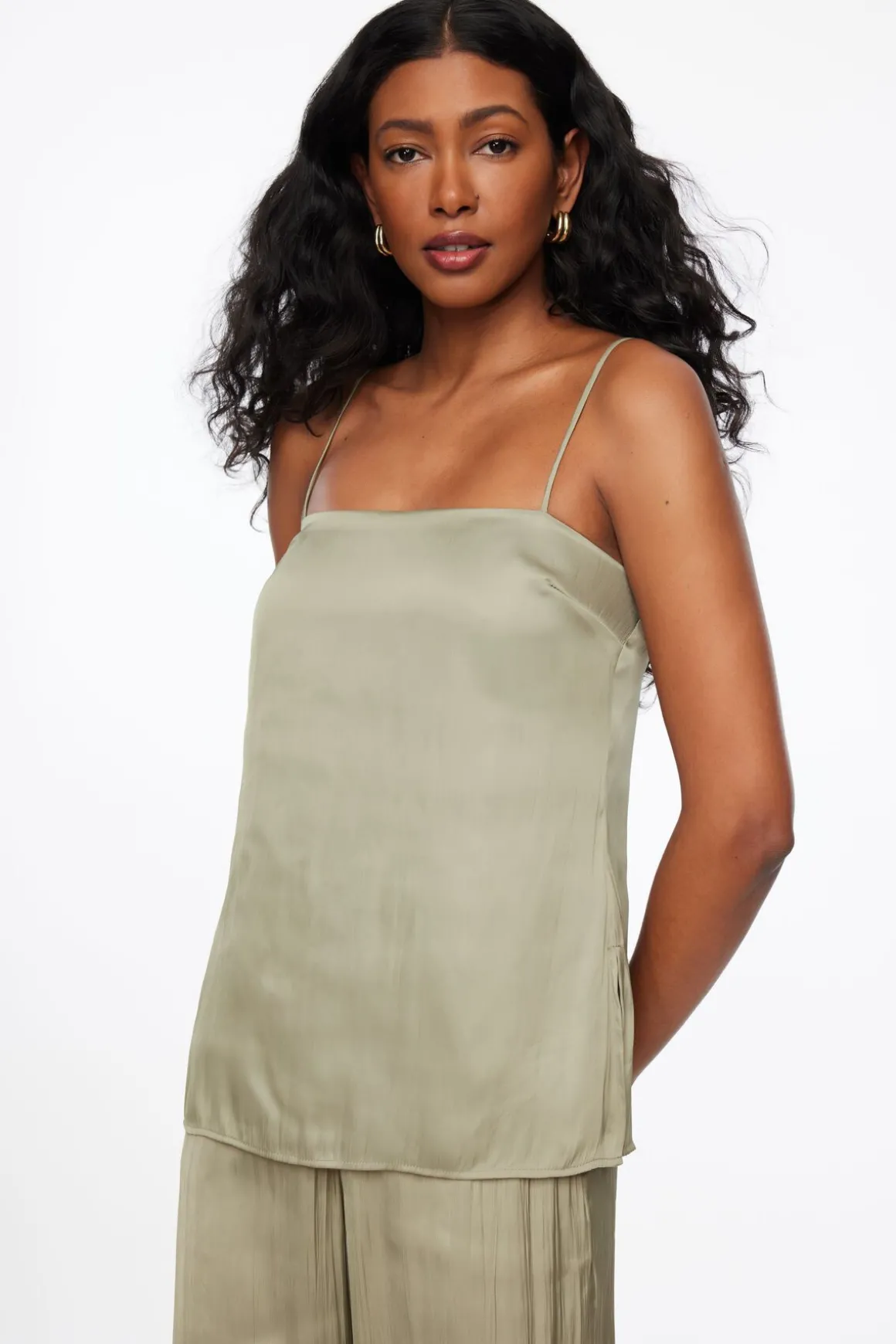 Blouses & Tops | Blouses & Tops-Dynamite Crinkled Satin Cami Green