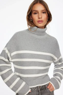 Sweaters & Cardigans | Sweaters-Dynamite Crop Turtleneck Sweater Gray