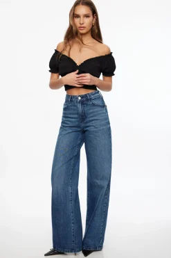 Blouses & Tops | Blouses & Tops-Dynamite Delphine Smocked Top Black