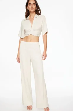 Blouses & Tops | Blouses & Tops-Dynamite Kayla Crinkled Twisted Blouse Beige