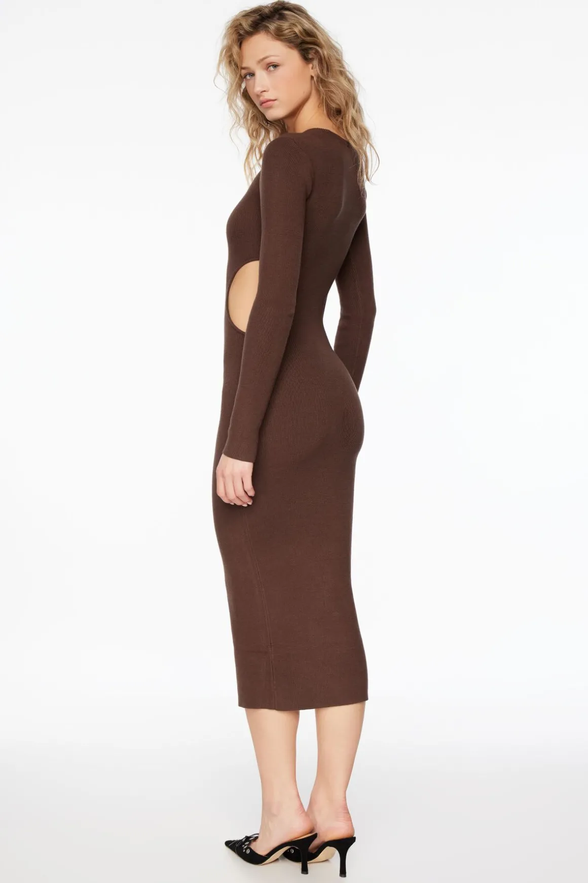Dresses & Jumpsuits | Midi & Maxi Dresses-Dynamite Long Sleeve Side Cutout Maxi Dress Brown