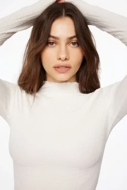 Tees & Tanks | Tees & Tanks-Dynamite Maisie Popcorn Textured Top White