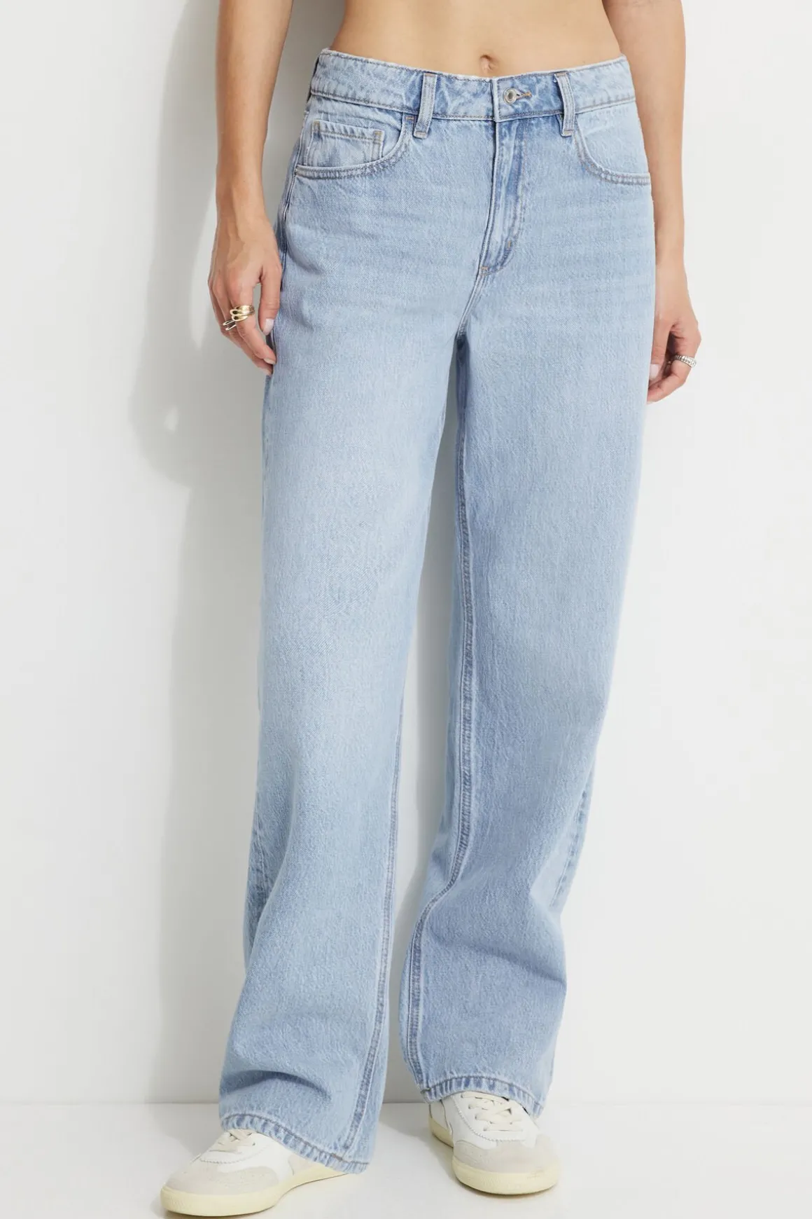 Jeans & Denim-Dynamite Mika Relaxed Straight Jeans Blue