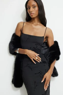 Cold Weather-Dynamite Oversized Faux Fur Stole Black