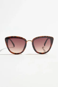 Sunglasses-Dynamite Slight Cat-Eye Sunglasses Brown