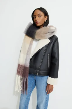 Cold Weather-Dynamite Super Oversized Plaid Scarf Brown